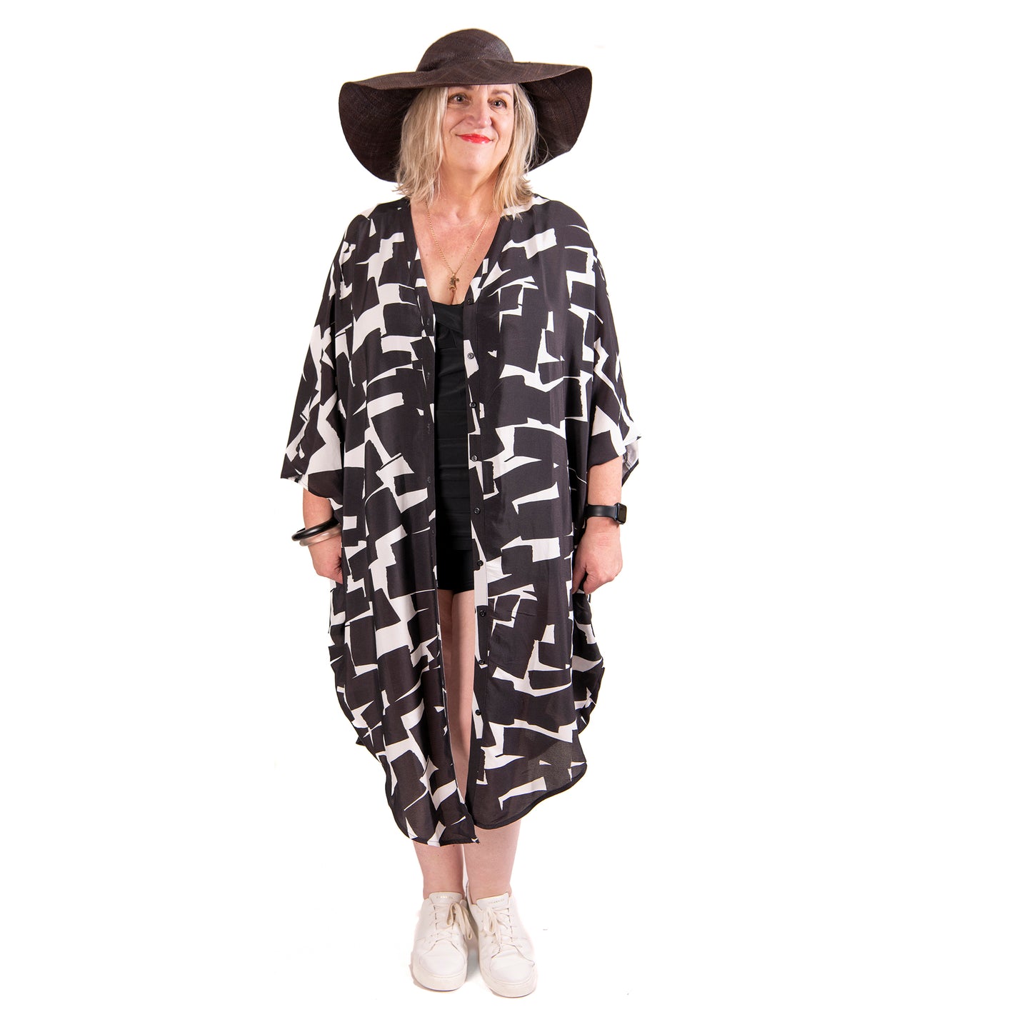 Lulu Kaftan - Black print // PRE-ORDER