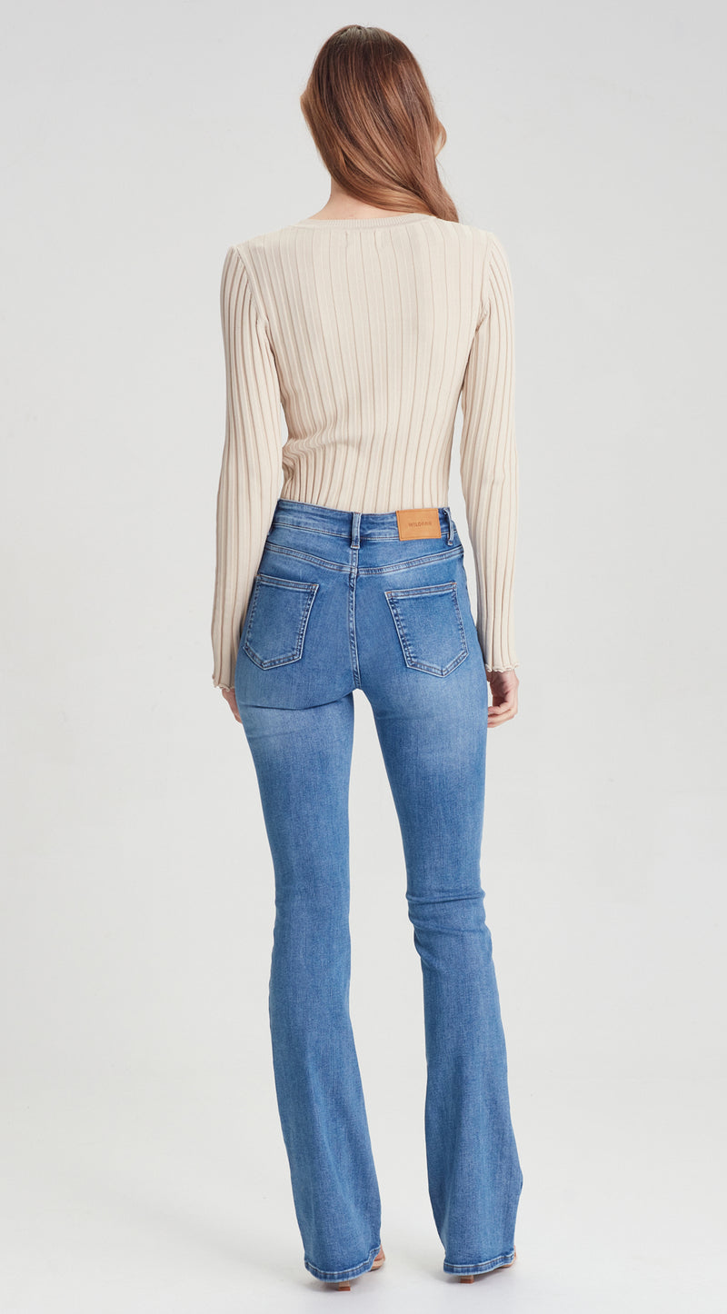 Charlie Flare leg Jean