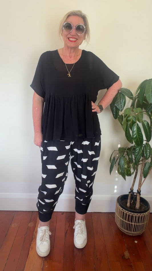 Florence top black