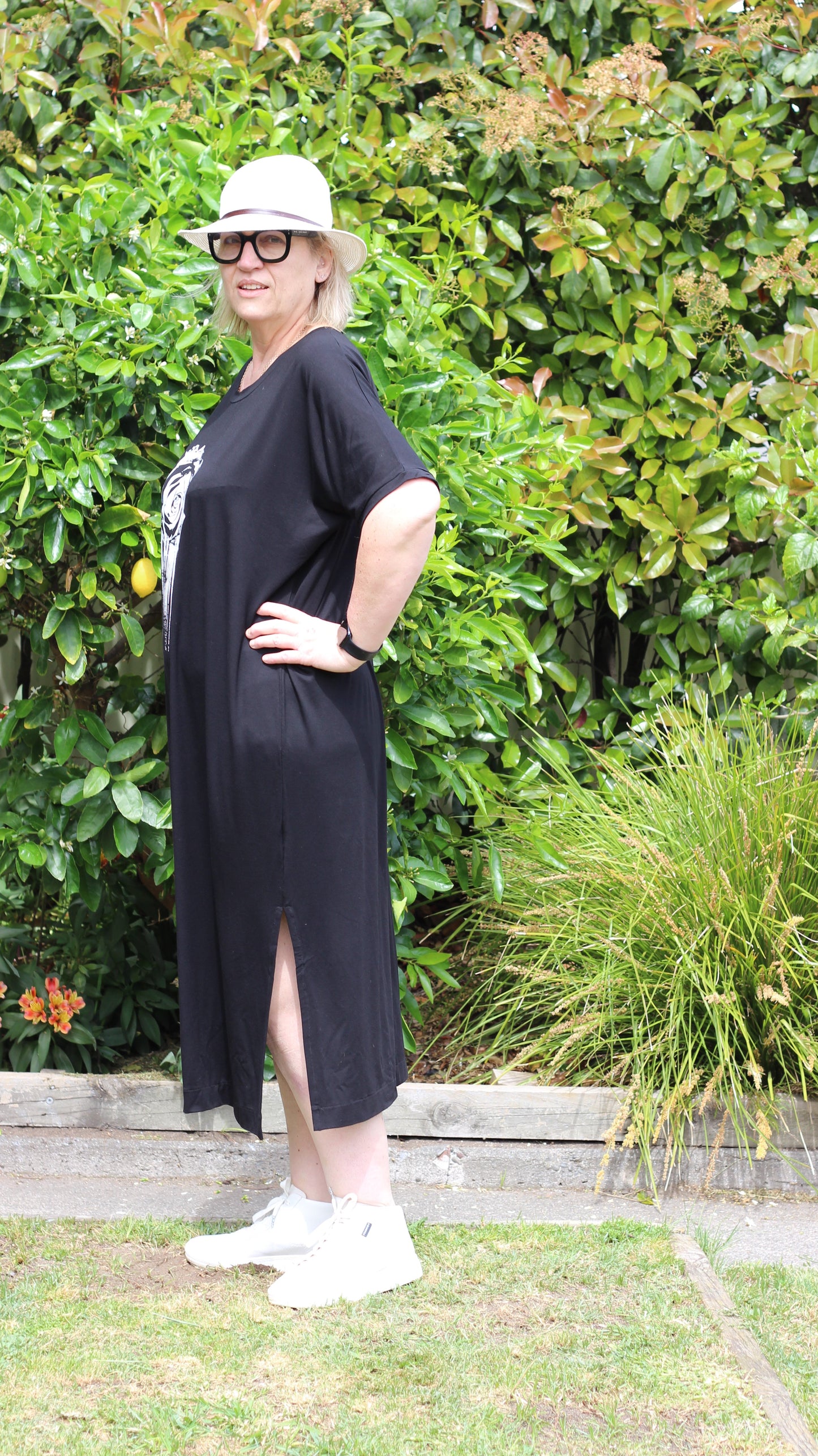 Tee Dress - crying rose