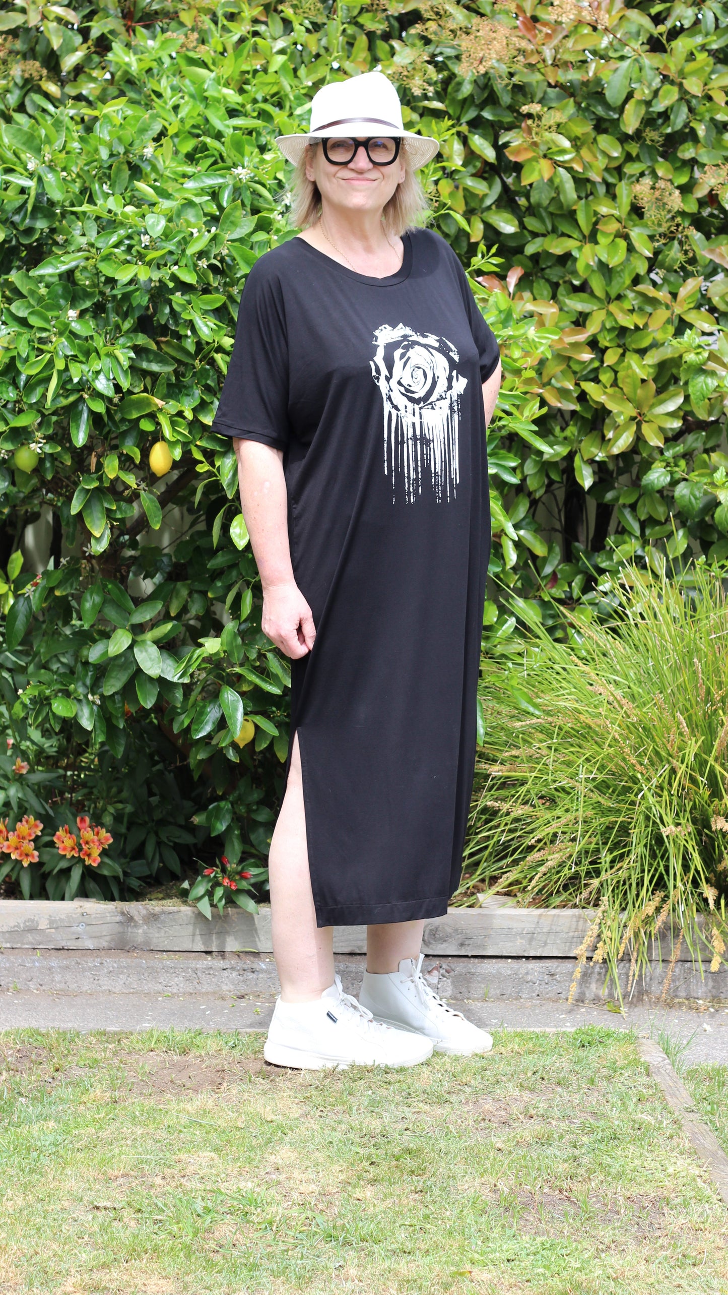 Tee Dress - crying rose