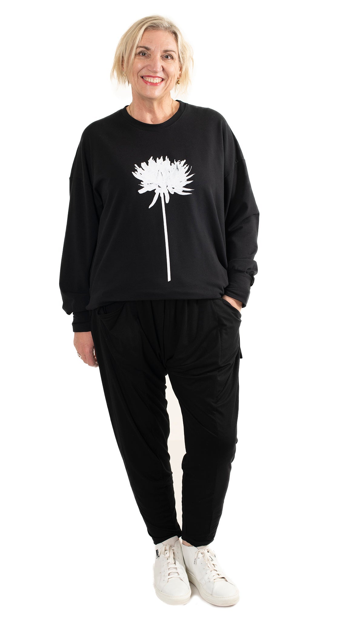 Storm Sweat Black - Dahlia