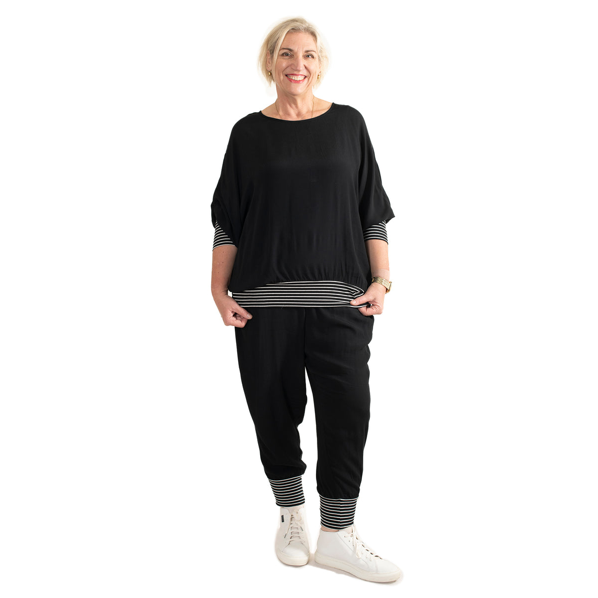 Rae top Black