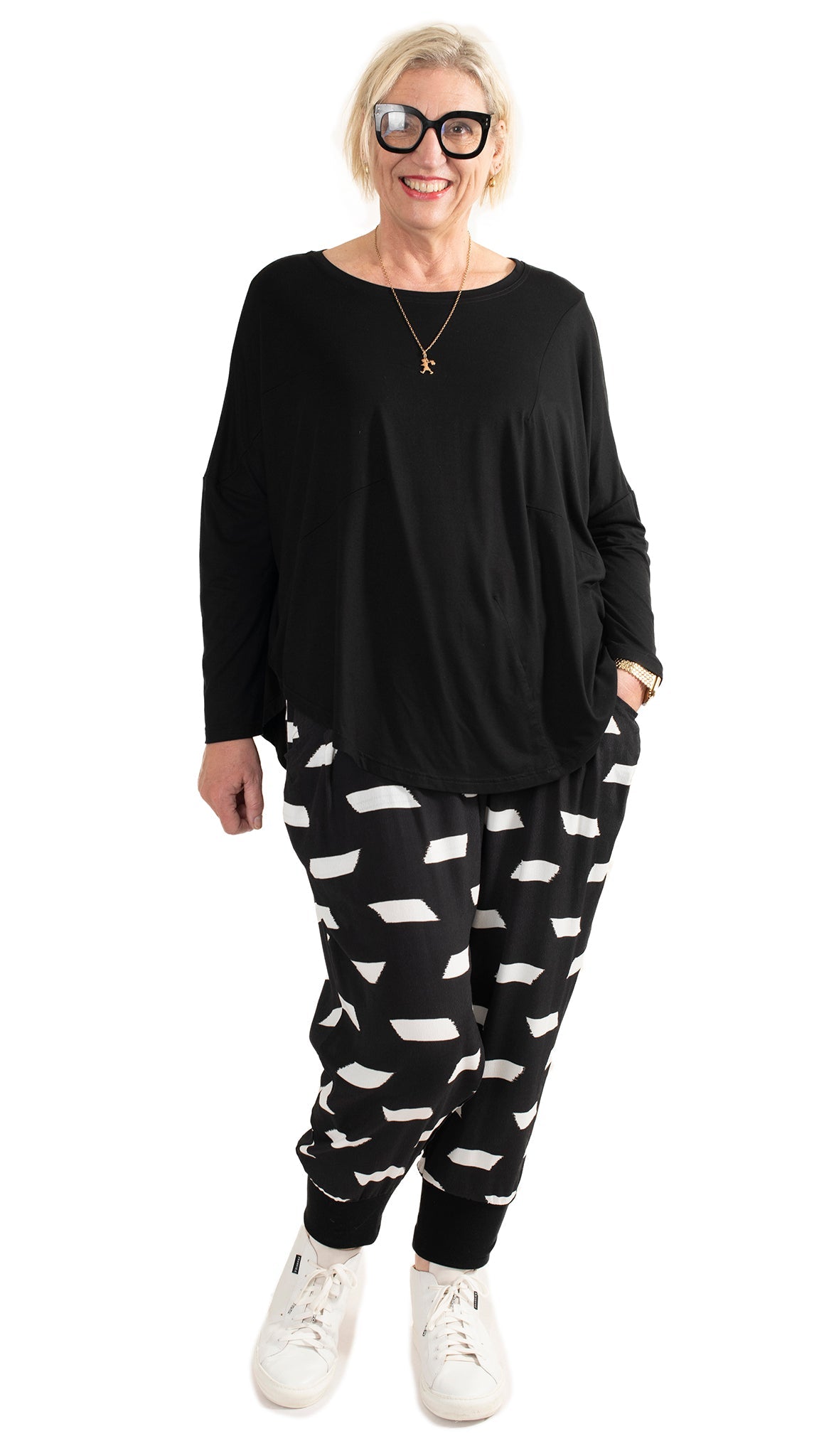 Rae Pant - b/w print