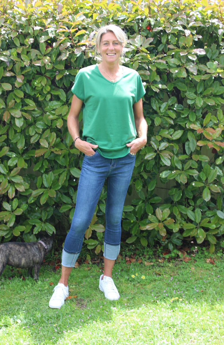 Demi tee - Green // PRE ORDER