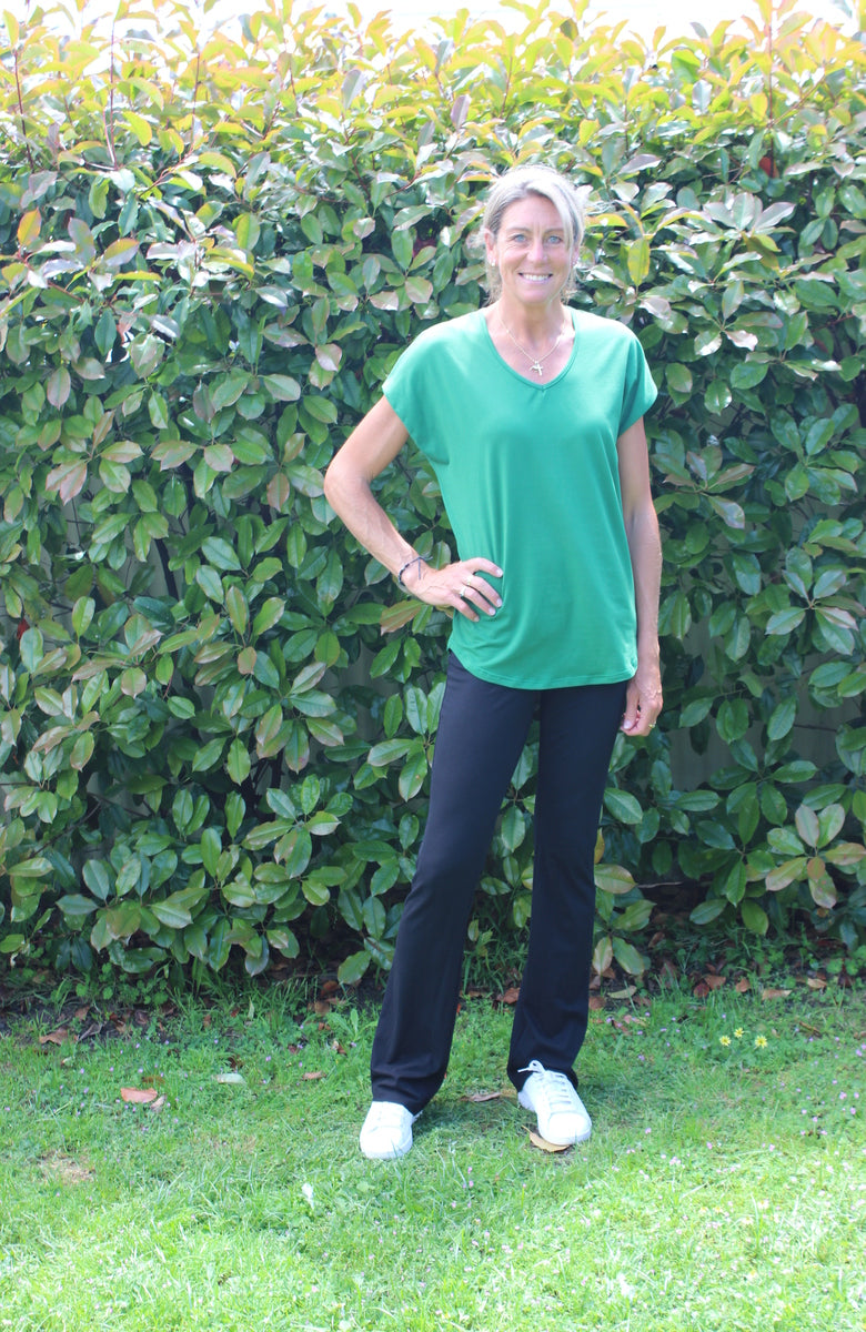 Demi tee - Green // PRE ORDER