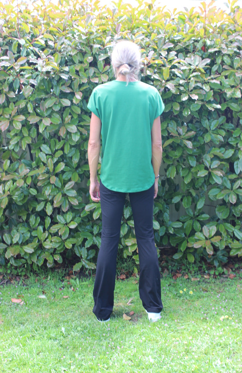 Demi tee - Green // PRE ORDER