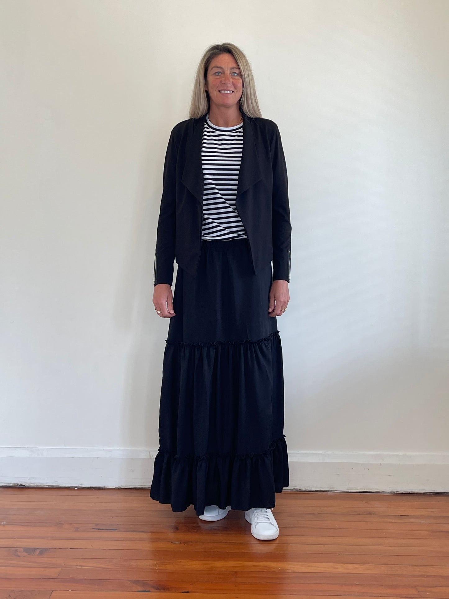 Mia Maxi skirt - Black