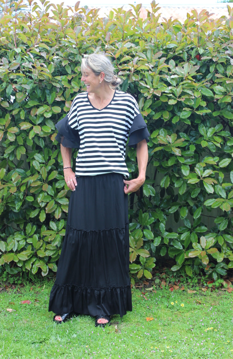 Mia Maxi skirt - Black