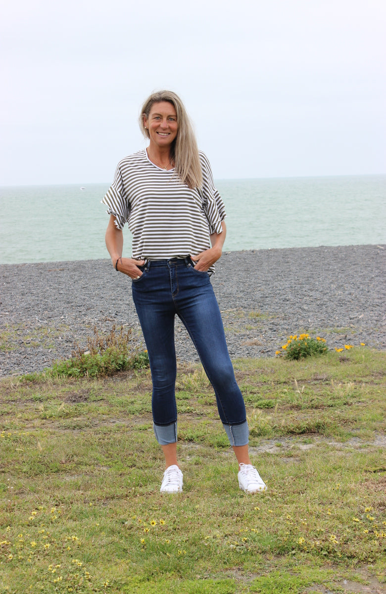 Frill me - khaki Stripe