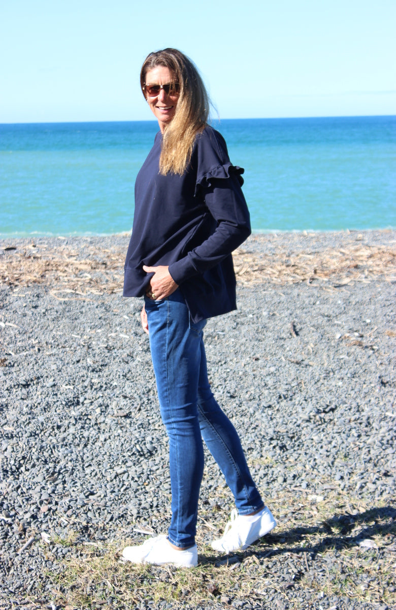 Frill sweat navy